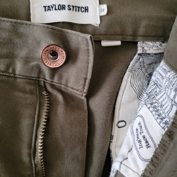 Taylor Stitch Democratic Chino in Organic Olive - Picture 6 of 7